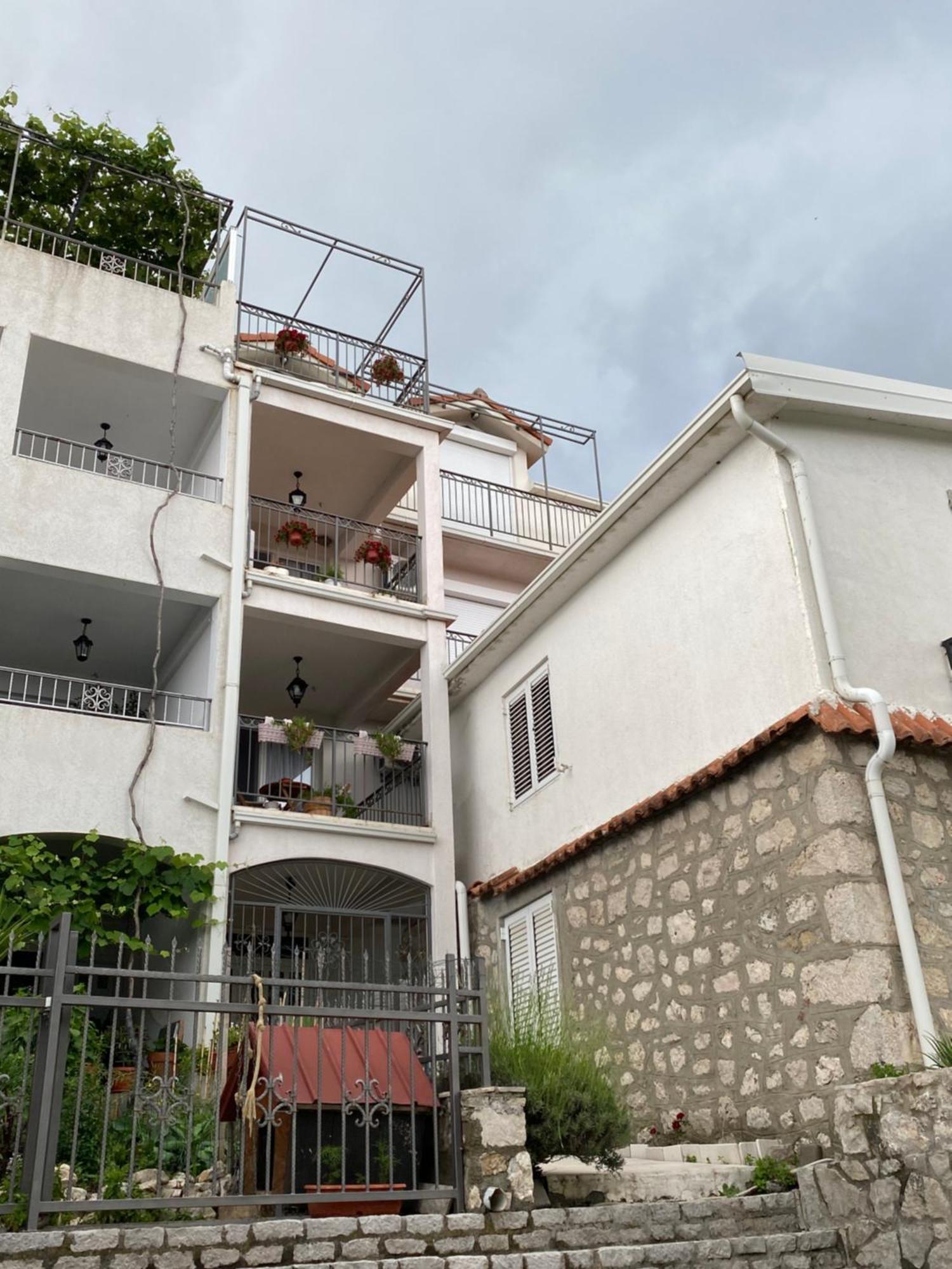 Apartments Bauo Budva Bagian luar foto